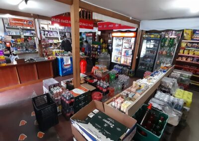 Supermercado en Hornopiren